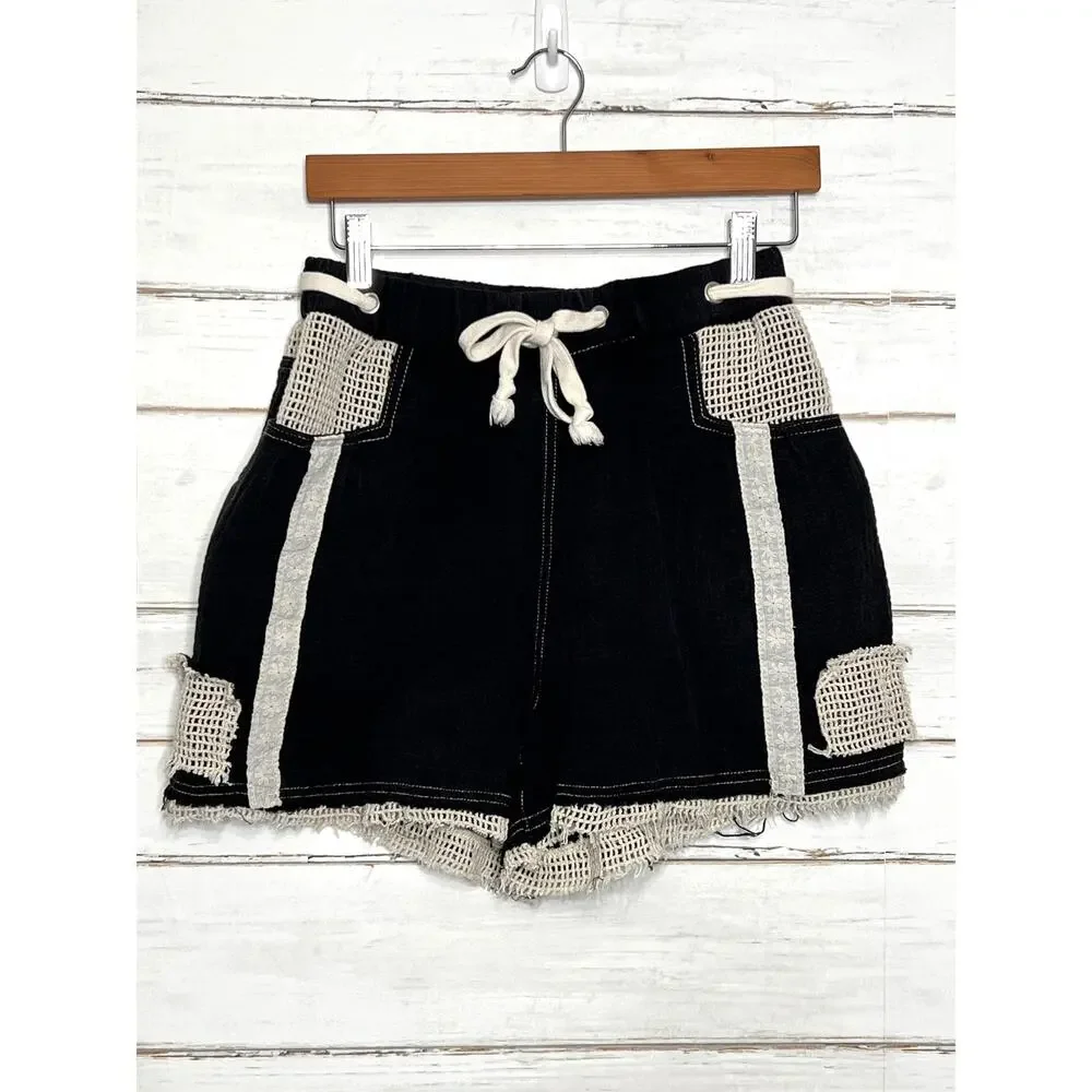 POL Black Cotton Crochet Trim Shorts Size Small Boho Drawstring Pockets